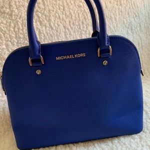 Michael Kors Crossbody Purse